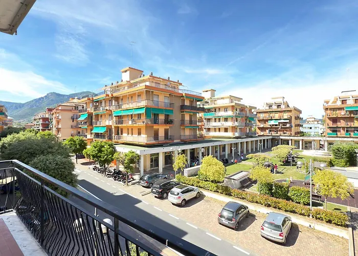 400 Mt Dal Mare - Appena Ristrutturato *
